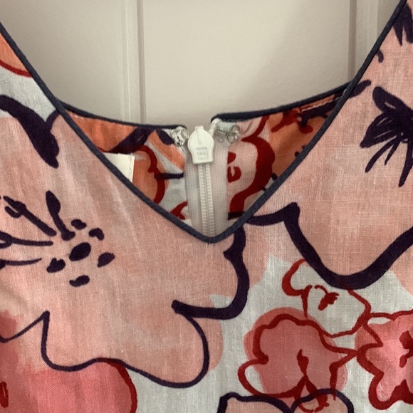 T.S. Size 8, Floral peach and purple midi dress with pockets. - Picture 3 of 10